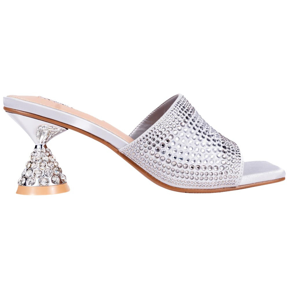 Lady Couture Fontana Women's Silver Block Heel Wide Vamp Mules